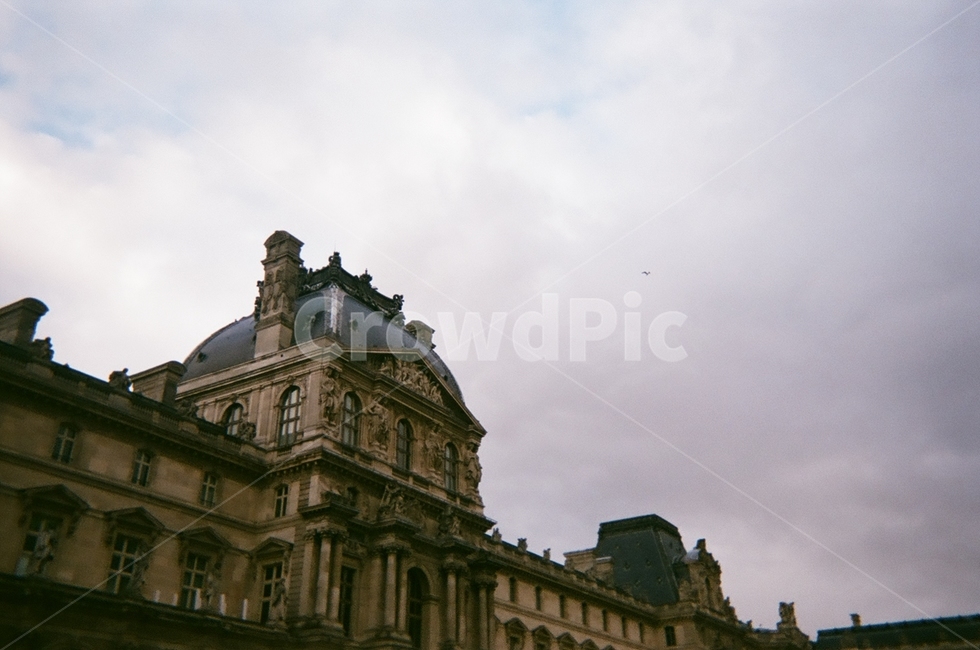 sky,louvre,Overseas,building,structure,oversea,cloud,analog,fly,world,paris,museum,cumulus,france,europe