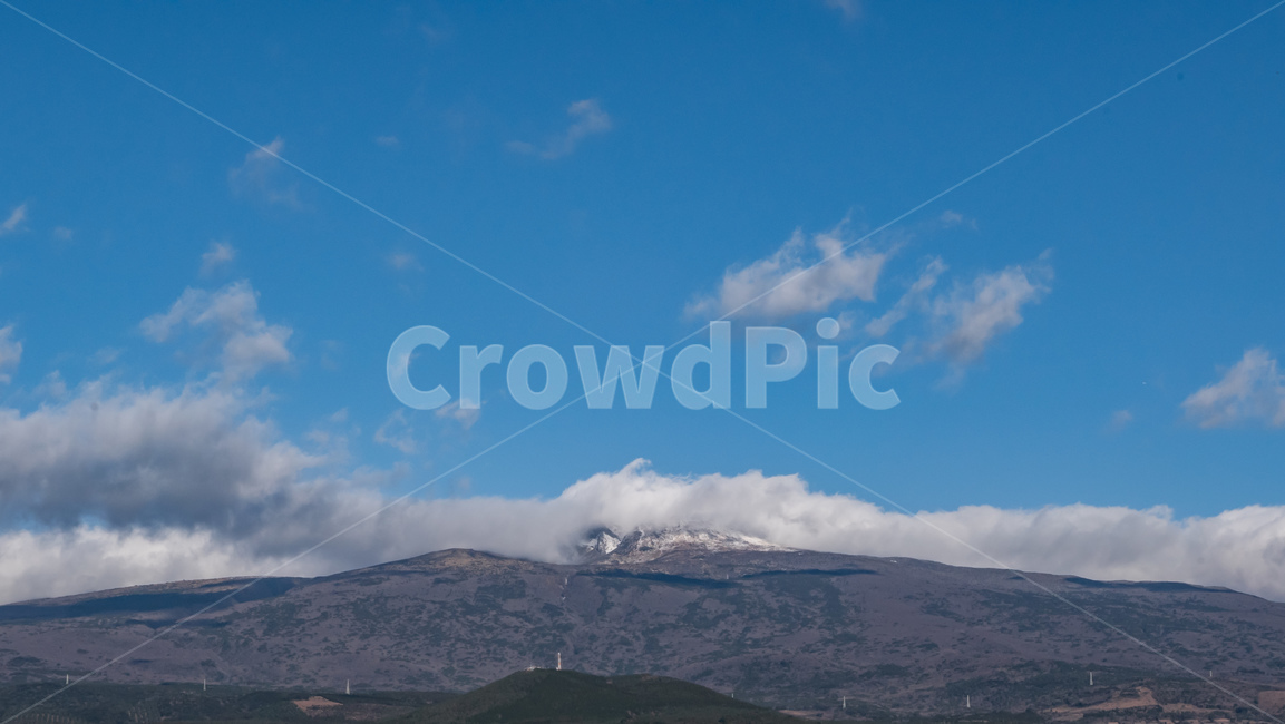한라산,한라,산,정상,mountain,mthalla,halla,nature,자연,mountainrange,산맥,outdoors,옥외,구름,cloud,snow,눈,제주,제주도,jeju,풍경,하늘,sky,광경,scenery,파랑,blue,자연,풍경,nature,landscape