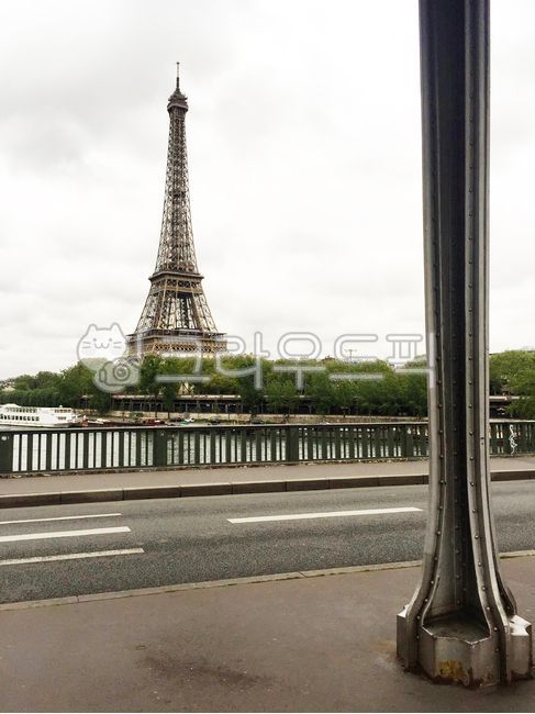 Bir Hakem Bridge,seineriver,seine river,Panoramic view of France,Panoramic view of Paris,Seine River,fly,eiffeltower,paris,france,The Eiffel Tower,europe