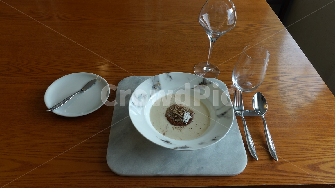 finedining,미슐랭,레스토랑,restaurant,meal,food,dish,음식,코스요리,미식,구루메