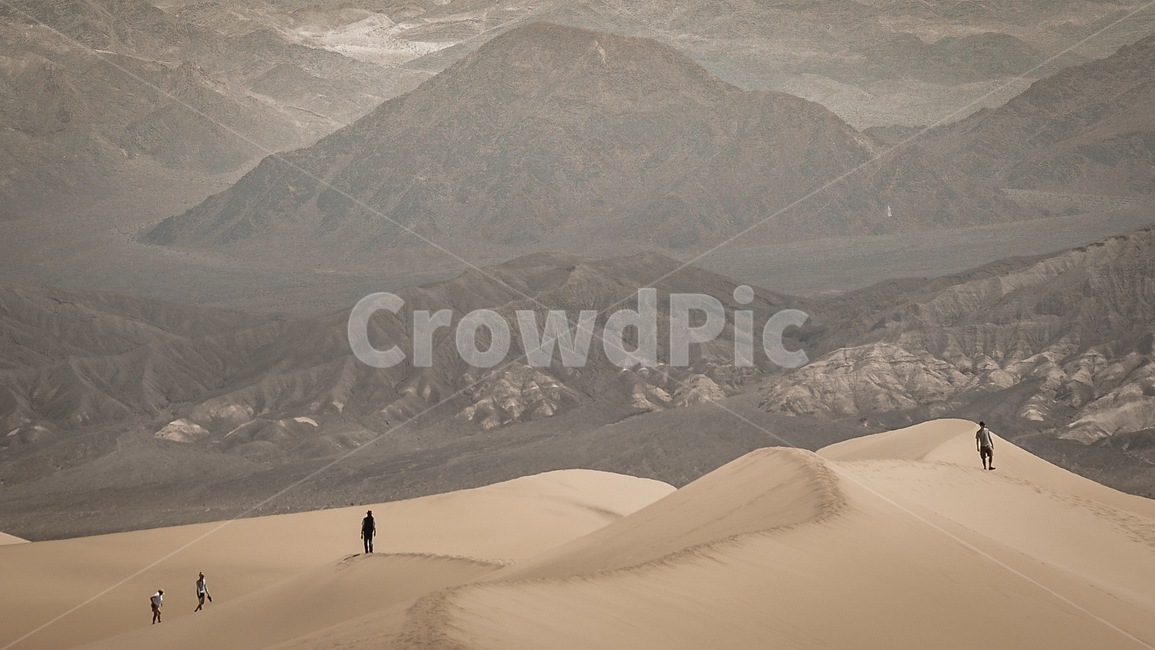 데스밸리,사막,미국,캘리포니아,deathvalley,sandddune,america,california,travel,desert,soil,흙,sand,모래,outdoors,옥외,모래언덕,dune,자연,nature,human,인간,person,사람,자연,풍경,nature,landscape,해외,외국,세계,foreign,oversea,world,세계자연풍경,해외자연풍경,외국자연풍경,world nature landscape