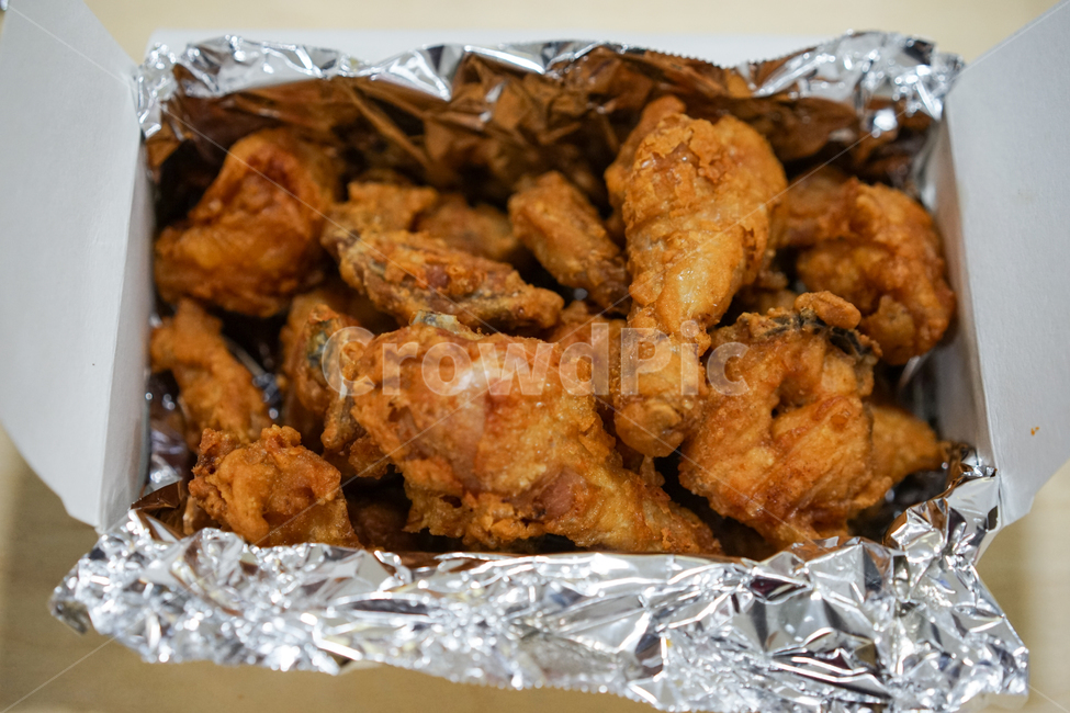 치킨,통닭,후라이드,야식,배달음식,chicken,음식,식재료,요리,food,cook,meal,dishes,food reserves,육류,고기,meat