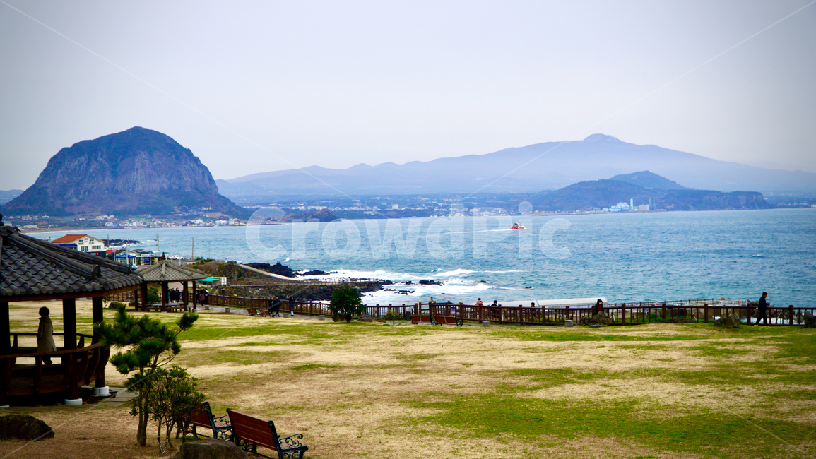 자연,sea,바다,water,물,shoreline,해안선,coast,island,섬,제주,산방산,한라산,관광지,자연,풍경,nature,landscape,한국자연풍경,한국자연경관,korea nature landscape,제주도,jeju,jeju island
