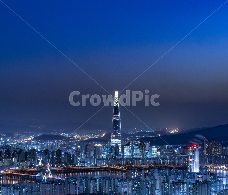 롯데타워,롯데월드타워,야경,도시,서울,랜드마크,빌딩,타워,skyline,야경,밤,풍경,nightscape,night,landscape,도시,city,한국도시풍경,한국도시경관,korea cityscape,water,물