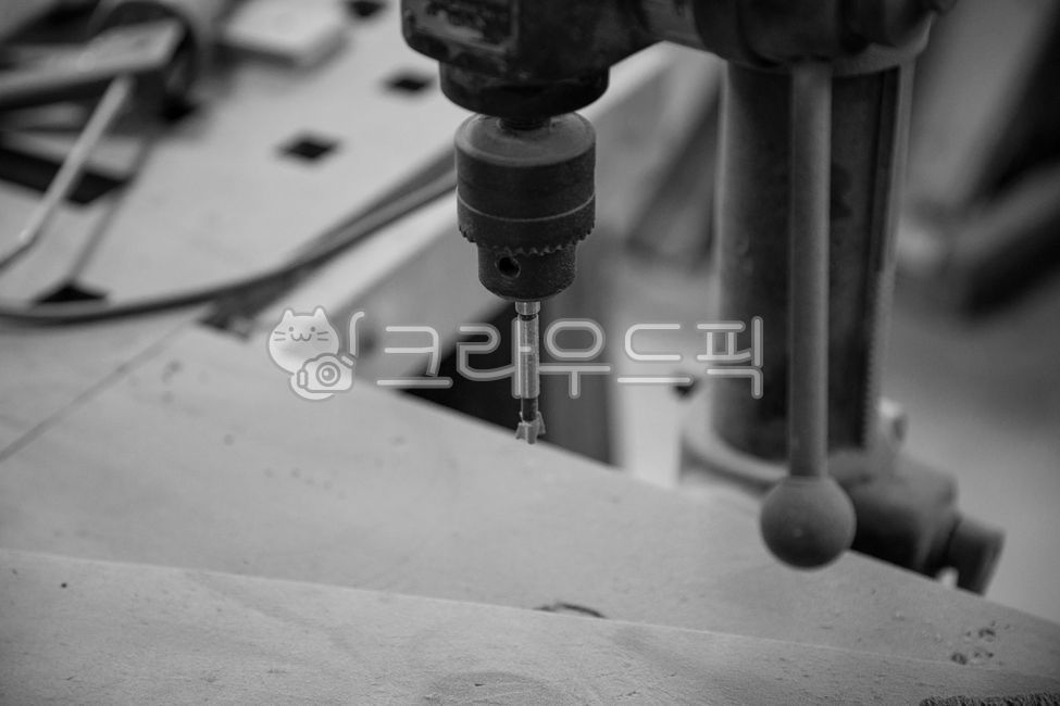 hole,woodworking,sawdust,workshop,work,drill press,tree,workplace