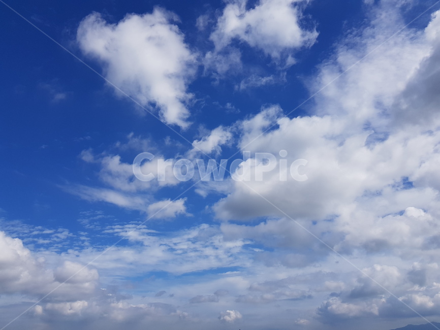 파란,하늘,구름,맑은,색감,넓은