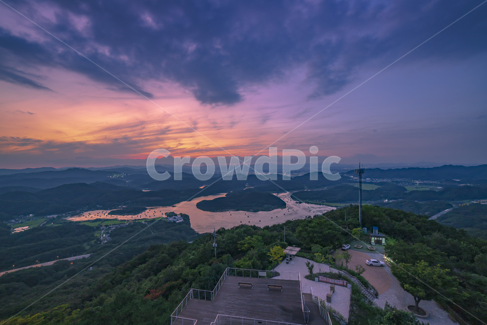 일몰,구름,한반도지형,저수지,전망대,자연,풍경,nature,landscape,한국자연풍경,한국자연경관,korea nature landscape,outdoors,옥외,경치,scenery,aerial view,조감도
