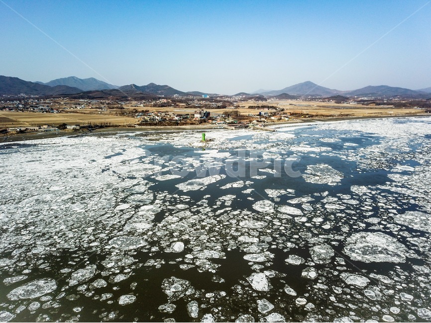 강화도,겨울바다,바다,드론,드론사진,초지대교,다리,유빙,바다유빙,겨울,섬,동명항