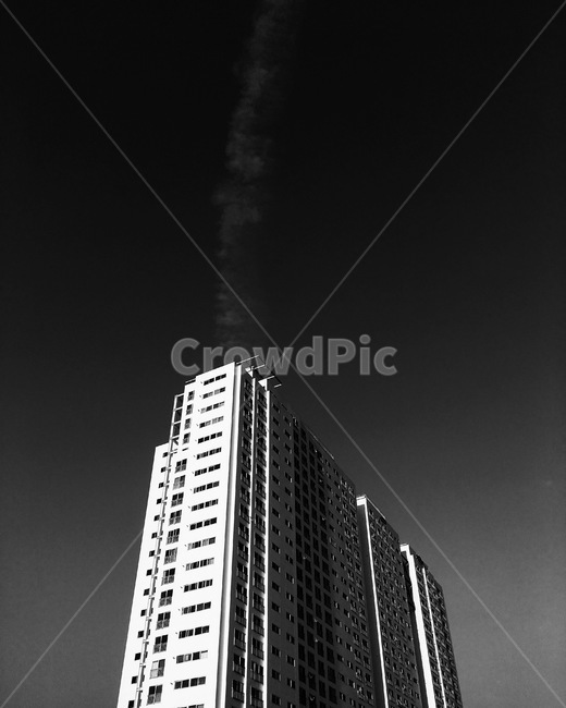 건물,건축물,구름,하늘,아파트,흑백,architecture,clouds,sky,blackandwhite,black,dark,apartment,흑백,모노톤,monochrome,black and white,건축물,건물외관,exterior,building,structure,architecture,construction