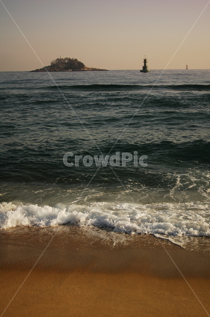 바다,해변,해수욕장,동해,동해바다,속초,속초해수욕장,속초해변,일출,아핌,황금일출,파도,해변,바다,beach,sea