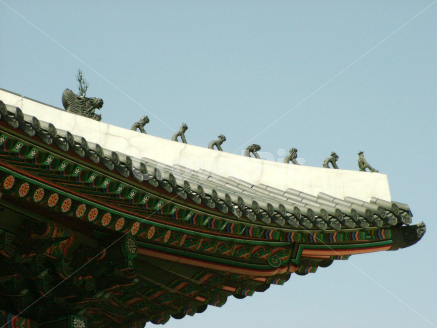 창덕궁,기와,단청,하늘,한국적,전통적,한국전통,한국문화,korean traditional,korean culture,건축물,건물외관,exterior,building,structure,architecture,construction