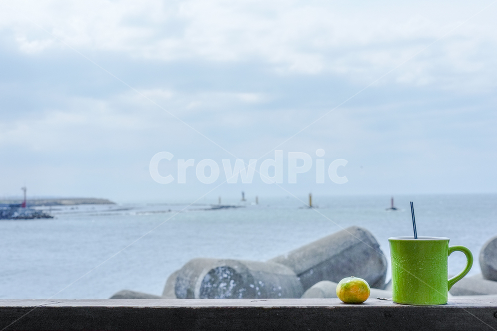 바다,해변,구름,하늘,귤,제주,음료수,drink,beverage,감성,sensible,feeling