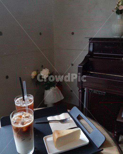 카페,치즈케이크,아메리카노,카페라떼,감성카페,음식,식재료,요리,food,cook,meal,dishes,food reserves,디저트,간식,후식,dessert,snack,커피,카페,coffee,cafe
