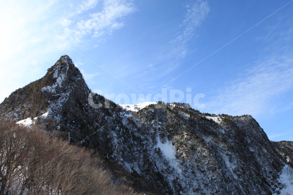 한라산,국립공원,겨울,눈,삼각봉,자연,풍경,겨울,계절,winter,season,자연,풍경,nature,landscape,한국자연풍경,한국자연경관,korea nature landscape,제주도,jeju,jeju island,outdoors,옥외,mountain,산,mountain range,산맥