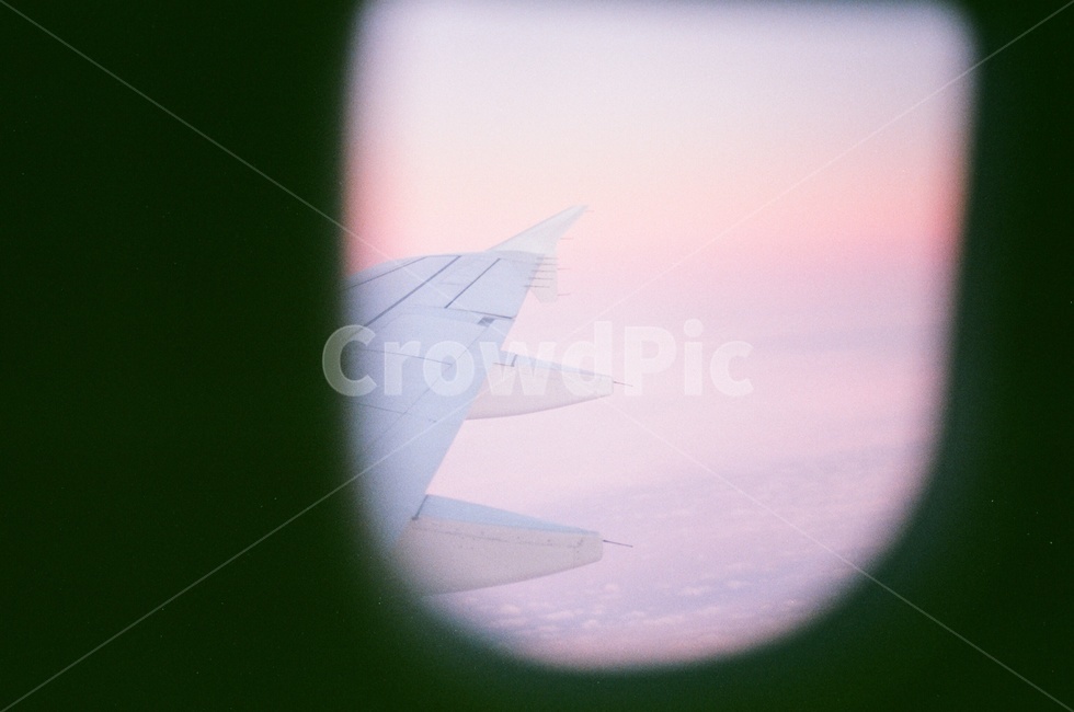항공기,aircraft,transportation,교통,airplane,비행기,창문,비행기창문,하늘,sky,풍경,landscape,scenery,여행,휴가,traveling,vacation,trip