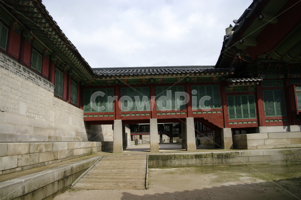 창덕궁,고궁,한옥,전통가옥,기와지붕,건축,traditional,한국전통,한국문화,korean traditional,korean culture,랜드마크,landmark,tourist attraction,한국랜드마크,한국관광지,한국명소,korea landmark,korea tourist attraction,건축물,건물외관,exterior,building,structure,architecture,construction