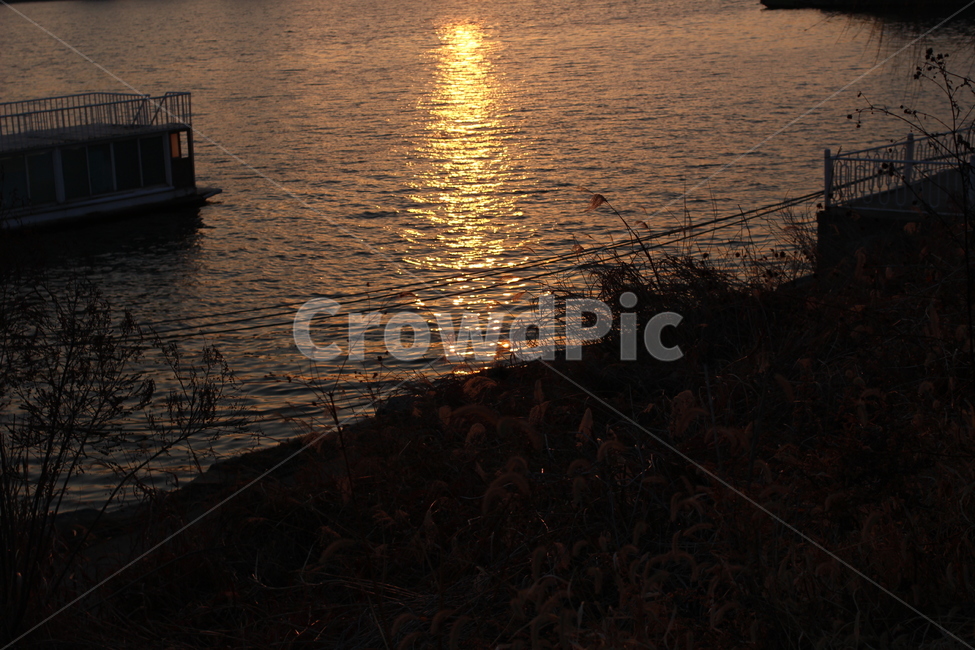 한강,일몰,강변,물결,패턴,자연,풍경,nature,landscape,water,물,sunlight,햇빛