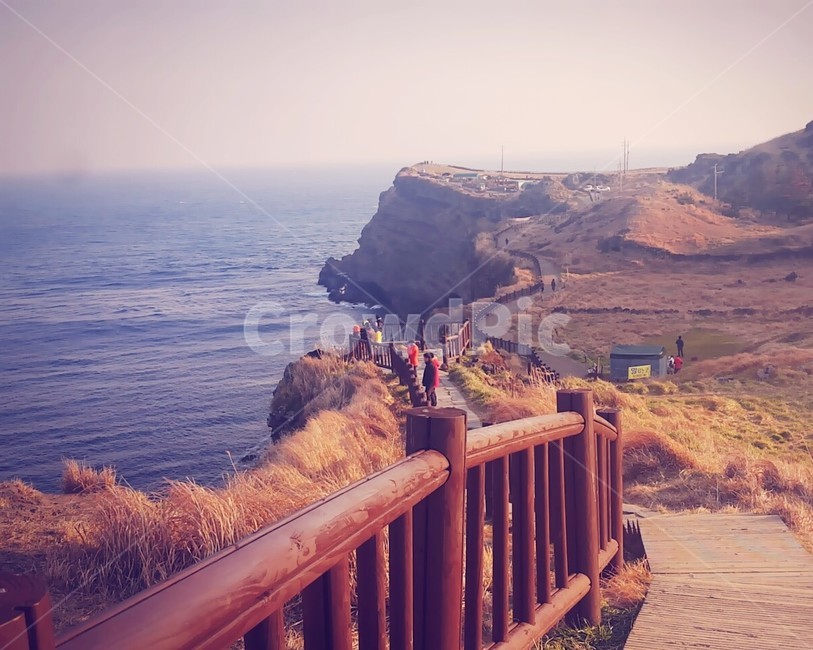 nature,자연,outdoors,옥외,railing,난간,human,mountain,산,crpe,곶,자연,풍경,nature,landscape,handrail,banister