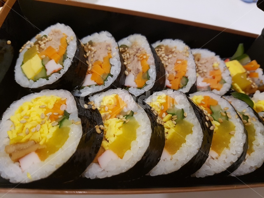 김밥,음식,food,koreafood,밥,음식,식재료,요리,food,cook,meal,dishes,food reserves,한식,한국음식,한국요리,korean food,korean dishes,korean meal,korean cook
