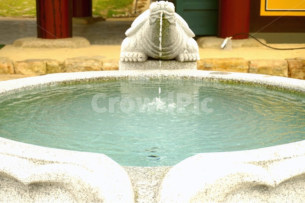 약수,물,돌조각상,돌,거북이,사찰,절,water,softener,ston,stonstatue,조각상,동상,석상,조형물,statue,bronze statue,stone statue