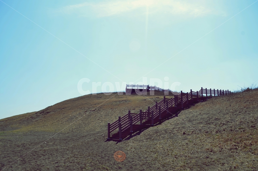 하늘,초원,계단,산책,배경화면,제주,맑은,sunny,자연,풍경,nature,landscape,grassland,목초지,outdoors,옥외,field,들,slope,경사