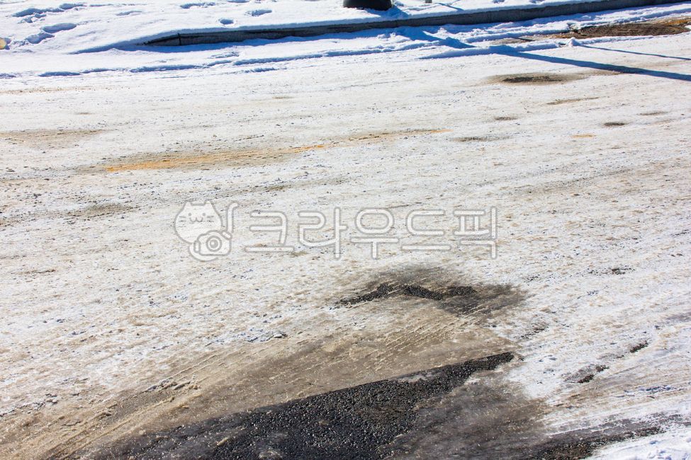 outdoors,nature,snow,winter,ice