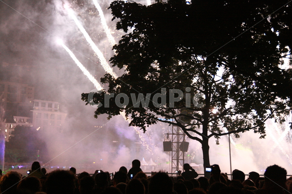 폭죽,축제,실베스터,폭죽놀이,폭죽축제,독일,프랑크푸르트,festival,carnival,Feuerwerk,야경,밤,풍경,nightscape,night,landscape,축제,행사,festival,carnival,event,indoors,옥내,interior design,인테리어 디자인
