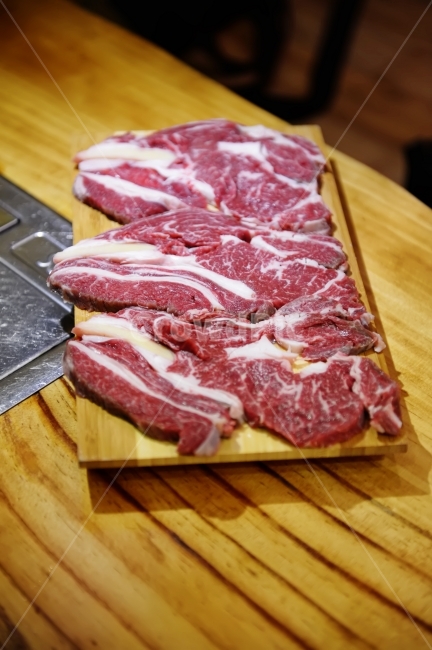 소고기,고기,음식,고기집,술집,안주,식재료,요리,생고기,등심,안심,육류,숯불구이,beef,Shabu,ShabuShabu,food,cook,meal,dishes,meat,음식,식재료,요리,food,cook,meal,dishes,food reserves,육류,고기,meat