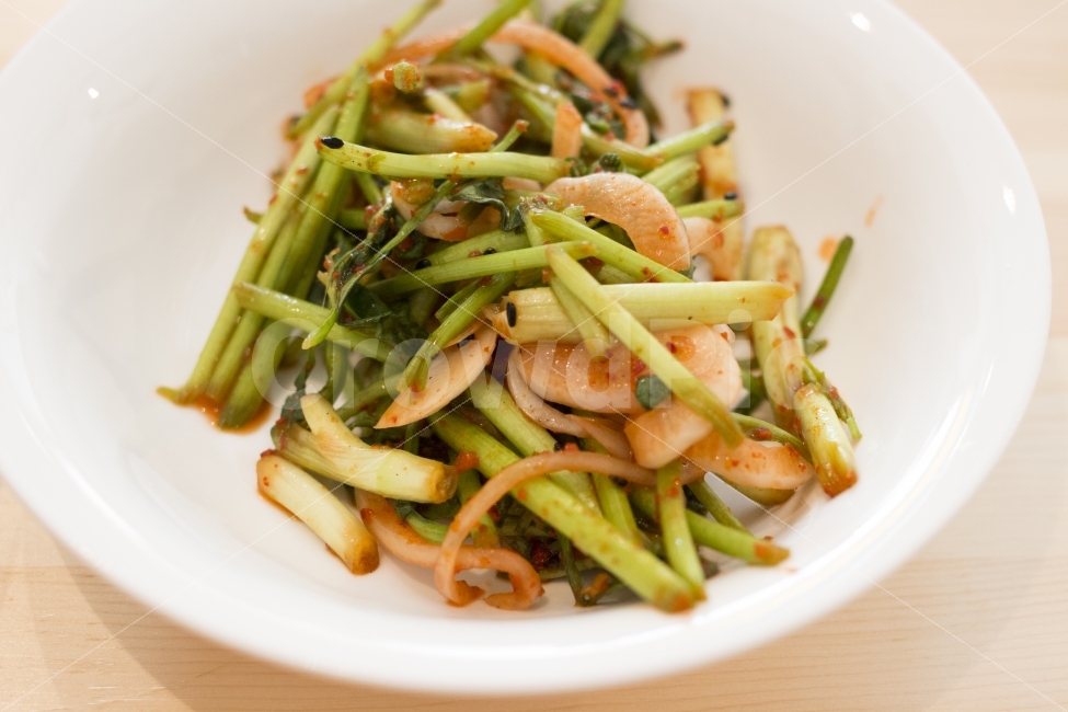 미나리,봄나물,나물무침,반찬,집밥,음식,식재료,요리,food,cook,meal,dishes,food reserves,채소,야채,vegetables,한식,한국음식,한국요리,korean food,korean dishes,korean meal,korean cook