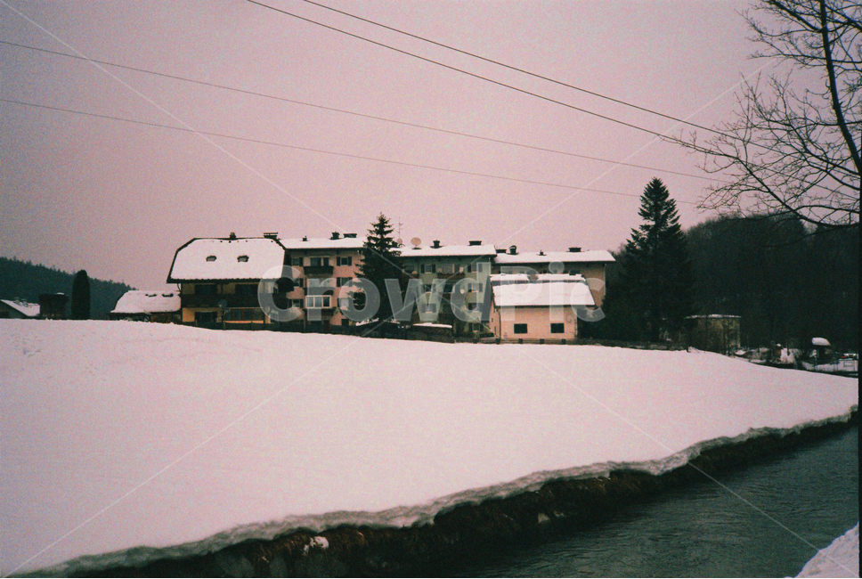 감성,필름사진,겨울,눈,유럽건물,유럽,풍경사진,겨울,계절,winter,season
