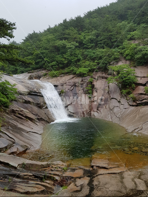 폭포,여름,풍경,바위,계절
