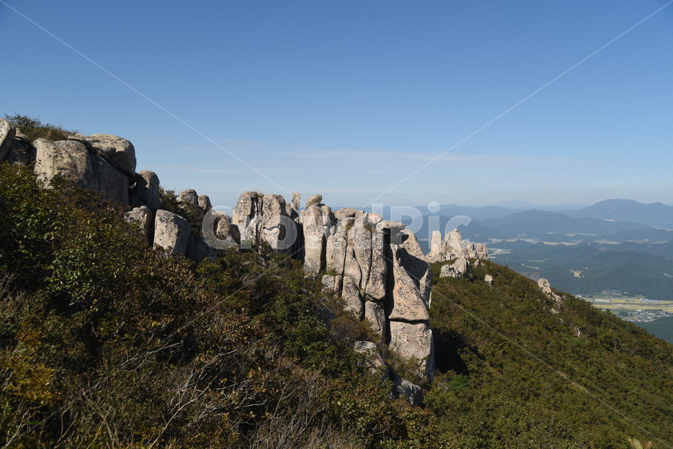 천관산,바위,풍광,장흥,slope,암릉,outdoors,자연,nature,자연,풍경,nature,landscape,한국자연풍경,한국자연경관,korea nature landscape,옥외,cliff,낭떠러지
