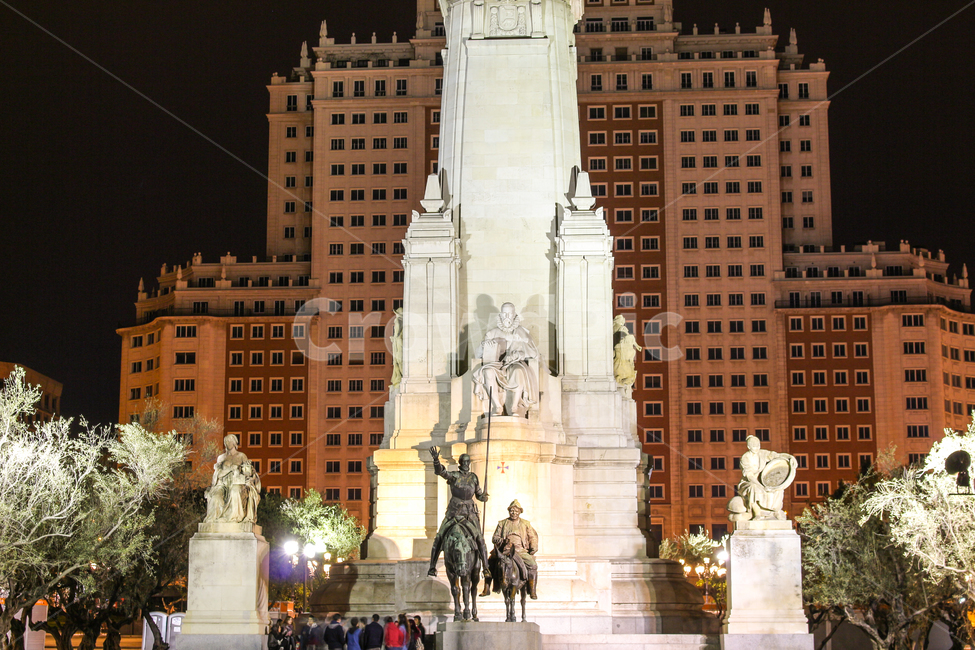 마드리드,스페인광장,돈키호테,동상,돈키호테동상,스페인,랜드마크,landmark,tourist attraction,해외,외국,세계,foreign,oversea,world,세계랜드마크,해외랜드마크,외국랜드마크,world landmark,world tourist attraction,조각상,동상,석상,조형물,statue,bronze statue,stone statue,building,건물,town,도시,urban,어반,downtown,도심,city,시티,monument,기념물,architecture,건축물