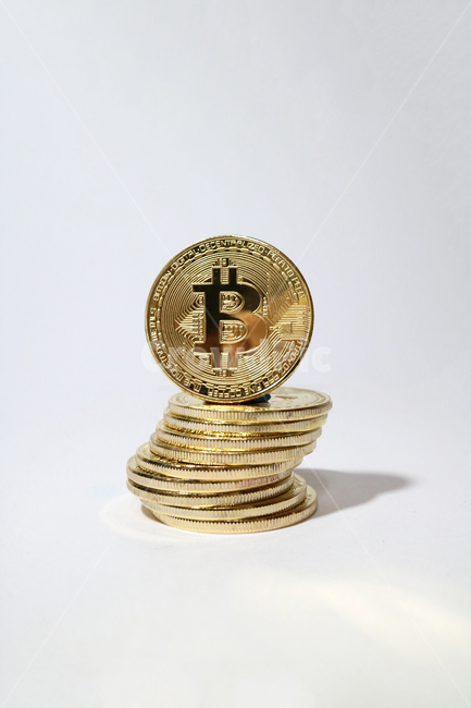 비트코인,가상화폐,암호화폐,블록체인,돈,동전,금융,경제,암호,디지털,온라인,화폐,오브젝트,누끼,금화,금융,돈,finance,banking,money,누끼,remove background