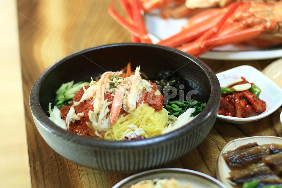 대게,대게국수,겨울,바다,어업,어촌계,어부,수산물,해양,여름,휴가,동해,울진,갈메기,음식,식재료,요리,food,cook,meal,dishes,food reserves,한식,한국음식,한국요리,korean food,korean dishes,korean meal,korean cook