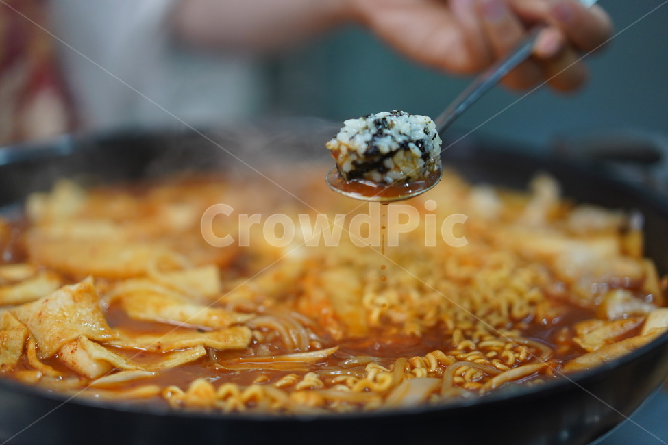 떡볶이,즉석떡볶이,신당동,주먹밥,라면사리,한국음식,분식