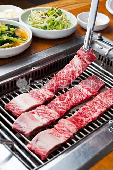 한우,갈비,갈비살,한우갈비살,소갈비,육류,소고기,소,한식,숯불,숯불구이,koreanbeef,primeribs,charcoalgrill,육류,고기,meat