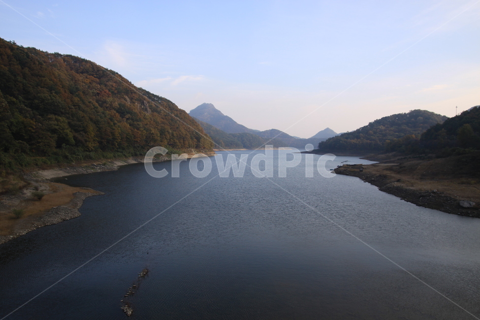 호수,산,물,저물녘,물빛,자연풍경,고요,가을호수,풍경,자연,풍경,nature,landscape,water,outdoors,옥외,promontory,곶