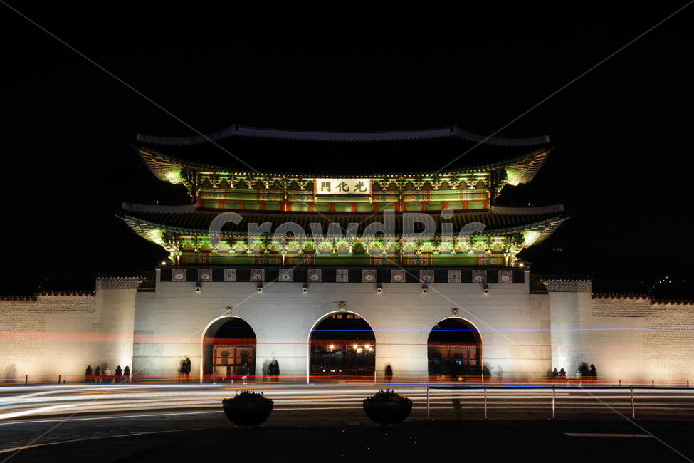 광화문,한국,korea,풍경,궁,전통,전통건축,야경,야간촬영,광화문의밤,야경,밤,풍경,nightscape,night,landscape,한국전통,한국문화,korean traditional,korean culture,랜드마크,landmark,tourist attraction,한국랜드마크,한국관광지,한국명소,korea landmark,korea tourist attraction,pagoda,탑,building,건물,shrine,신사,worship,예배,architecture,건축물