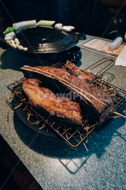 삼겹살,우대갈비,짚,짚불,구이,food,맛집,음식,식재료,요리,food,cook,meal,dishes,food reserves,육류,고기,meat