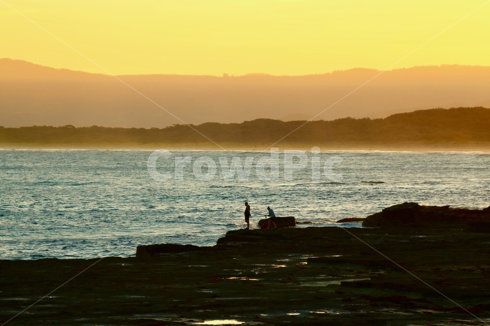 낚시,노을,바다,일몰,노란색,자연,풍경,nature,landscape,outdoors,옥외,water,물,adventure,모험,leisure activities,레저 활동,ocean,대양,sea