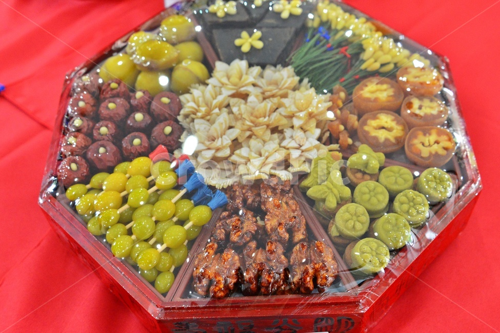 dish,요리,meal,식사,relish,맛,food,음식,한국,명절음식,설음식,추석음식,전통음식,한식,음식문화,꽃송편,송편,모싯잎송편,구절판