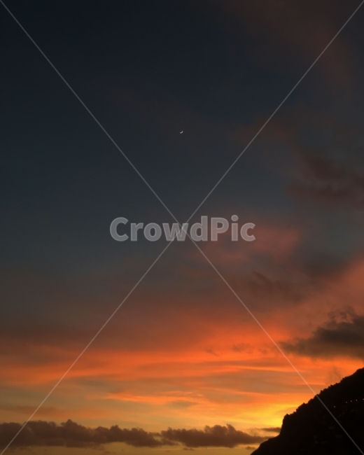 이태리,이탈리아,포지타노,Positano,노을,달,Italy,Italia,자연,풍경,nature,landscape,야경,밤,nightscape,night,색깔,색상,색채,색감,color sense,color sensitivity,feeling of color,outdoors,옥외