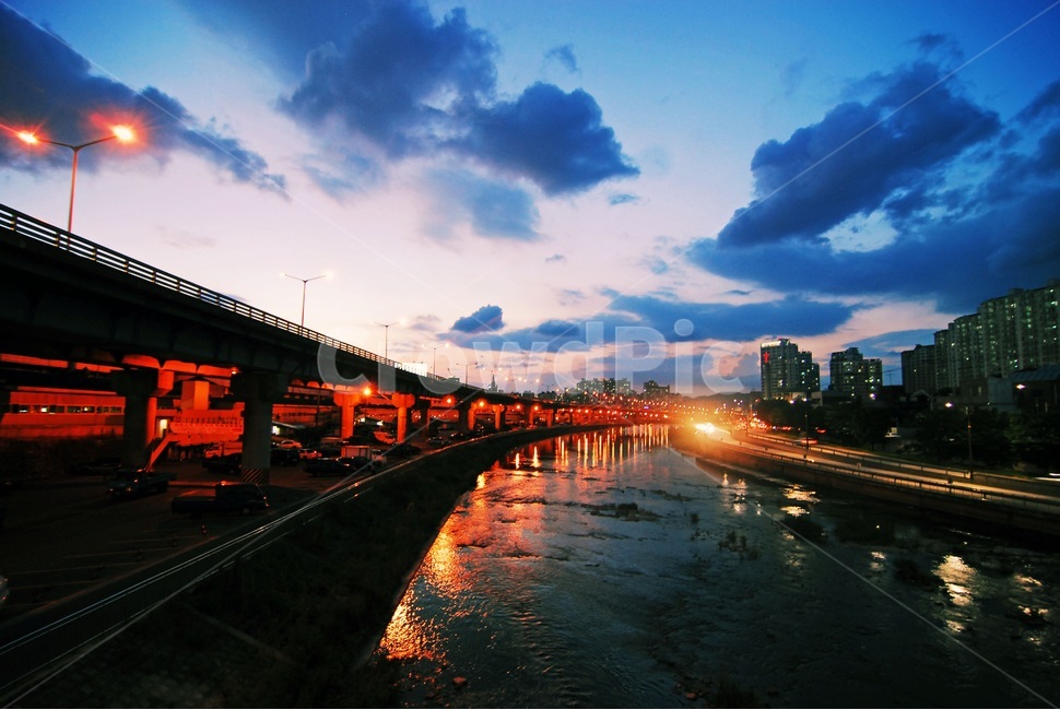 대구,야경,풍경,칠성시장,구름,야경,밤,풍경,nightscape,night,landscape,도시,city,한국도시풍경,한국도시경관,korea cityscape,road,도로