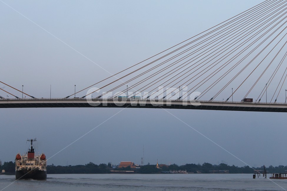 transportation,boat,보트,배,화물선,다리,bridge,river,강