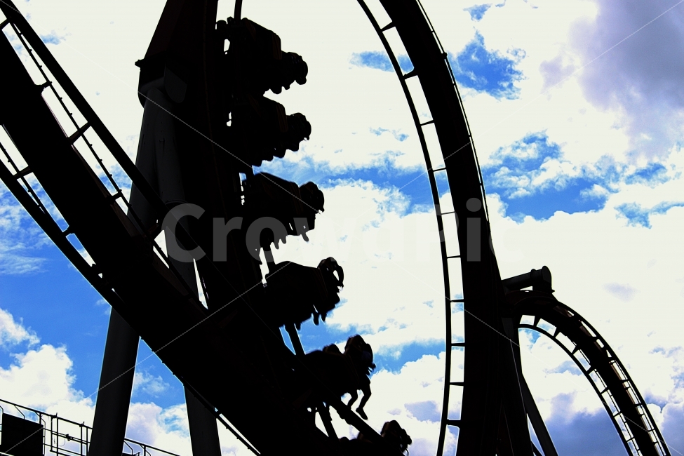 sky,play,Amusement Park,Roller Coaster,machine,backlight,thrill,amusement park,backlit photo,Rides