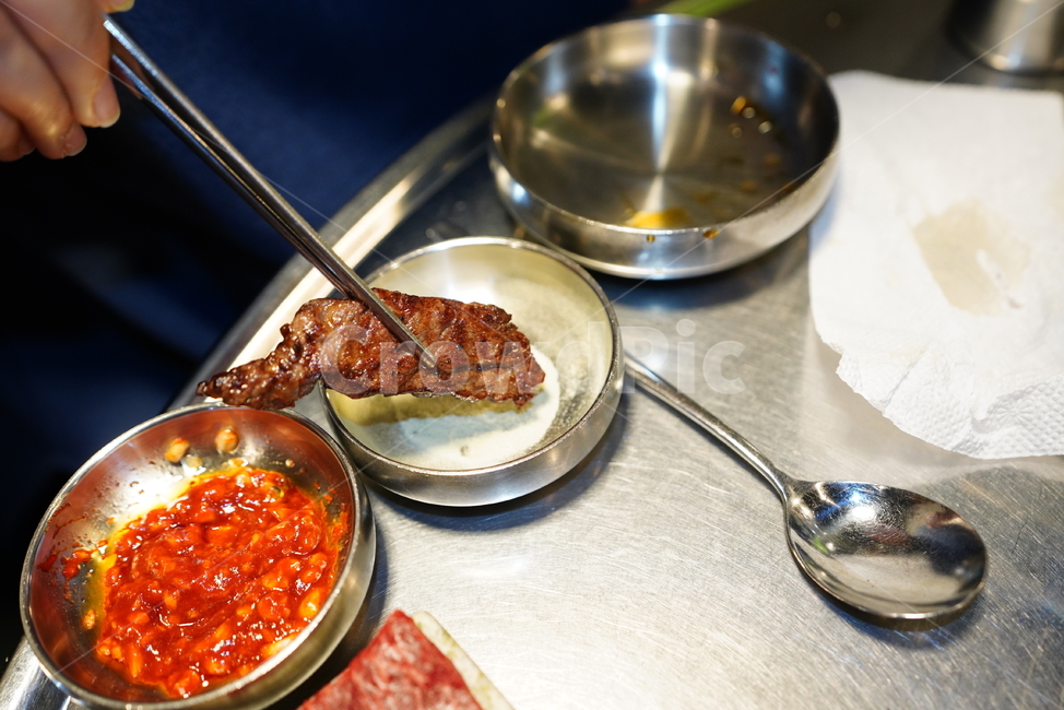 한우,구이,육류,육식,소고기,안주거리,안주,먹거리,음식,food,한식,음식,식재료,요리,food,cook,meal,dishes,food reserves,육류,고기,meat,한식,한국음식,한국요리,korean food,korean dishes,korean meal,korean cook