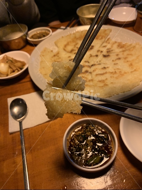 음식,전,감자전,막걸리,식당
