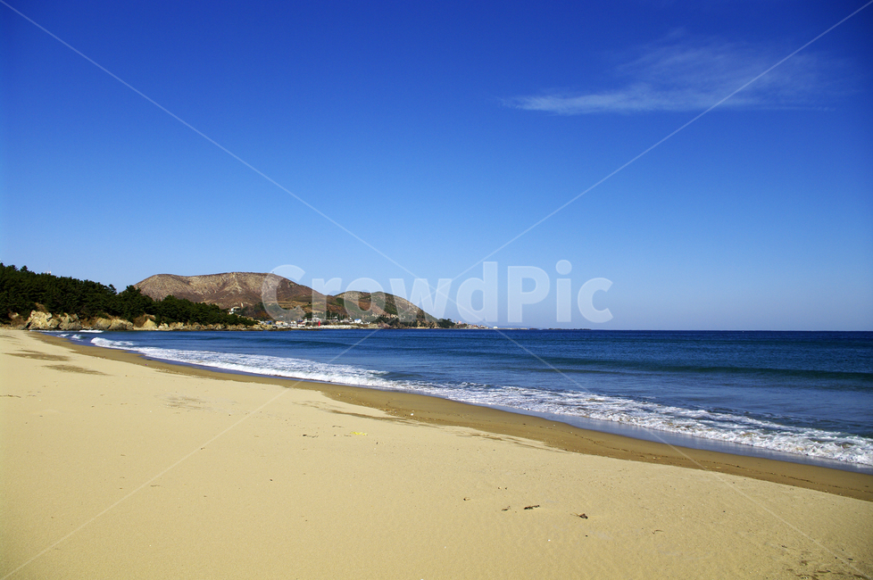 바다,풍경,해안,모래사장,하늘,구름,자연,풍경,nature,landscape,해변,바다,beach,sea,shoreline,해안선,water,물,ocean,대양,outdoors,옥외,promontory,곶,land,땅
