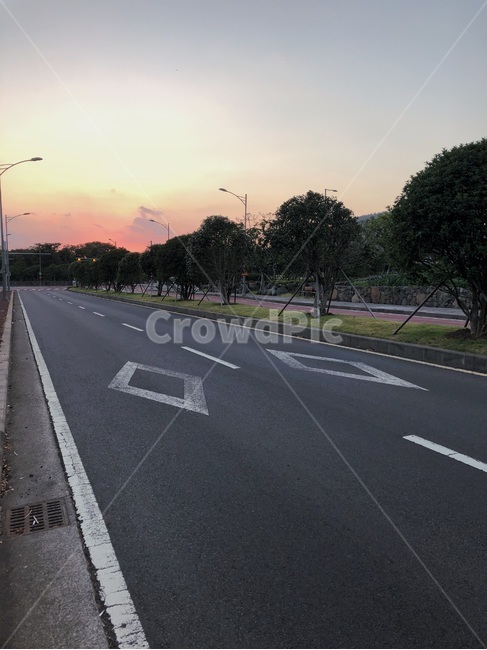 도로,노을,거리,배경,분위기,자연,풍경,nature,landscape,road,asphalt,아스팔트,freeway,고속 도로,highway,고속도로